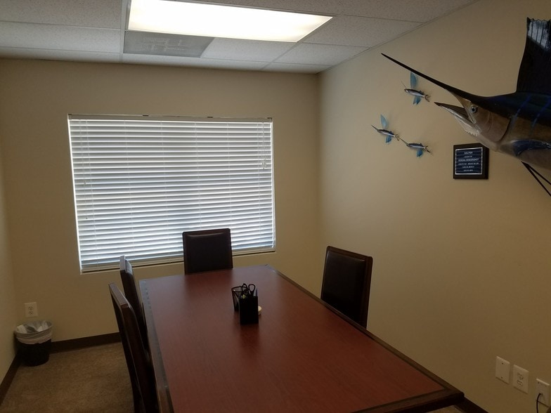 More Photos Of 559 Frost Ave, Warrenton Medical For Lease