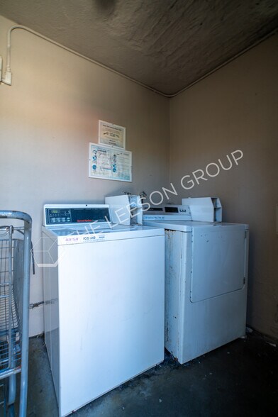 More Photos Of 310 E Wakefield Ave, Anaheim Apartments For Sale