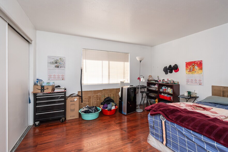 More Photos Of 38870 Bell St, Fremont Apartments For Sale