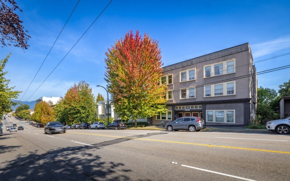 More Photos Of 3636 Fraser St, Vancouver Apartments For Sale