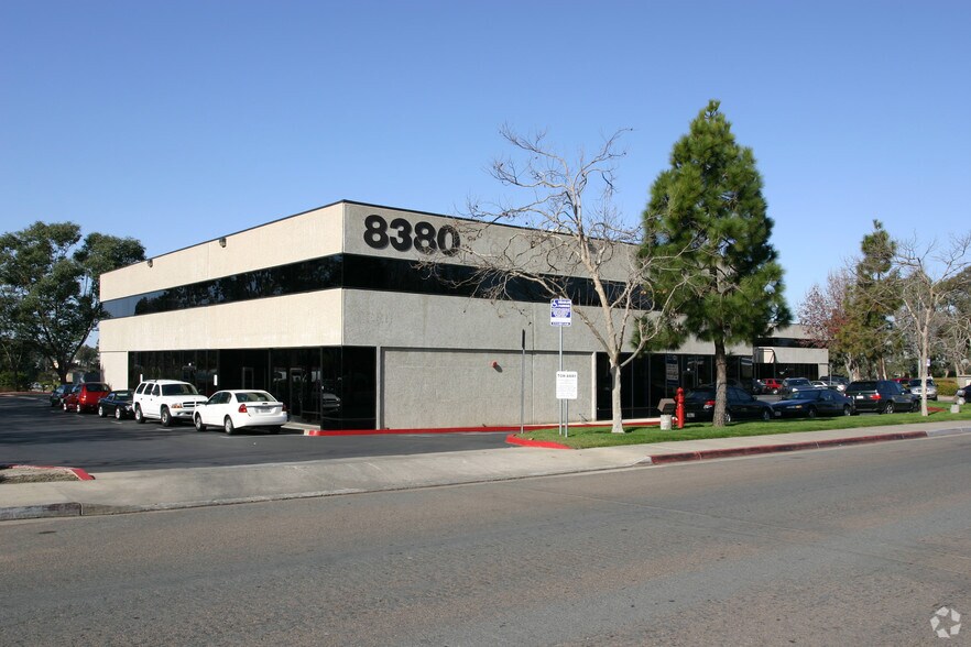 More Photos Of 8380 Miramar Mall Rd, San Diego Flex For Lease