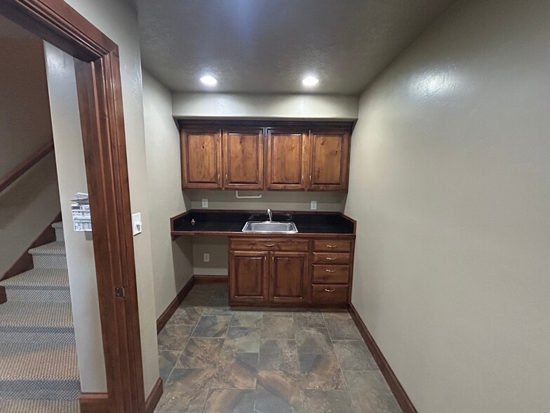 More Photos Of 750 W Quinn Rd, Pocatello Medical For Sale