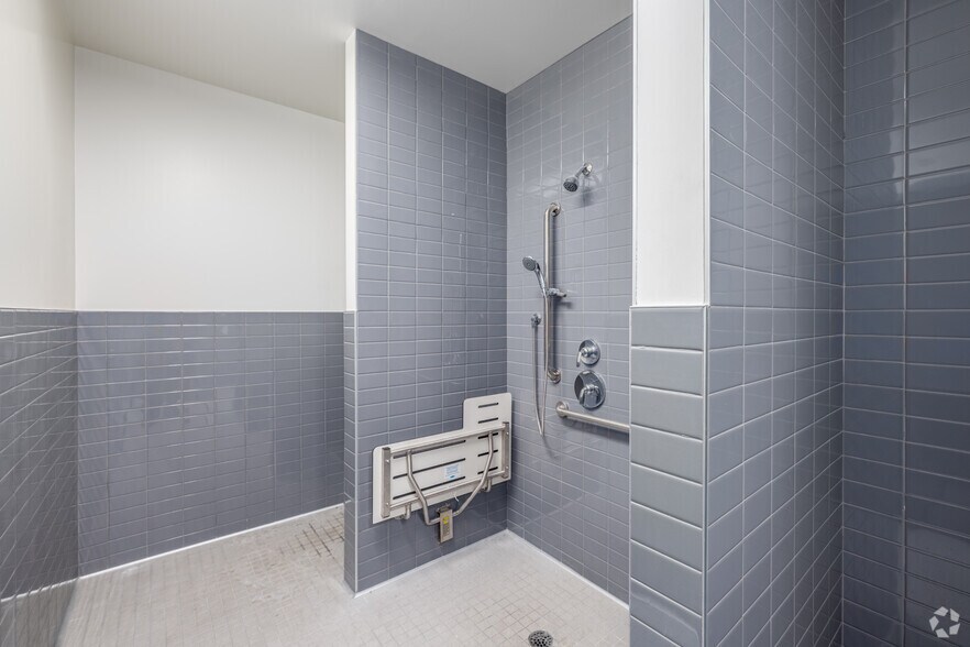 More Photos Of 19472 Cajon Blvd, San Bernardino Distribution For Lease