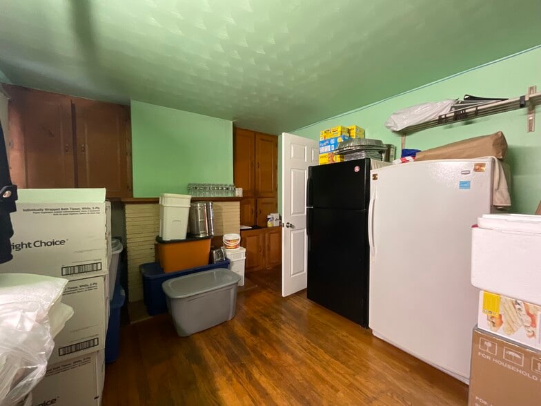 More Photos Of 42 Stockbridge Rd, West Stockbridge Hotel For Sale