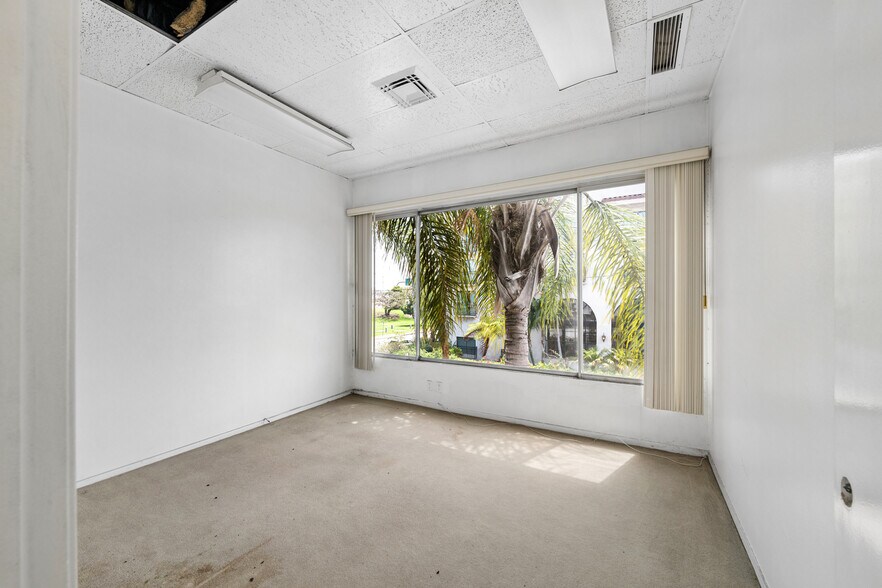 More Photos Of 1320 E Imperial Ave, El Segundo Loft Creative Space For Sale