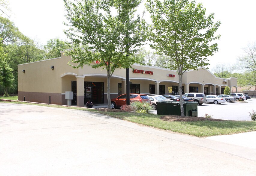 More Photos Of 1879 Stone Mountain Lithonia Rd, Lithonia Storefront Retail Office For Sale