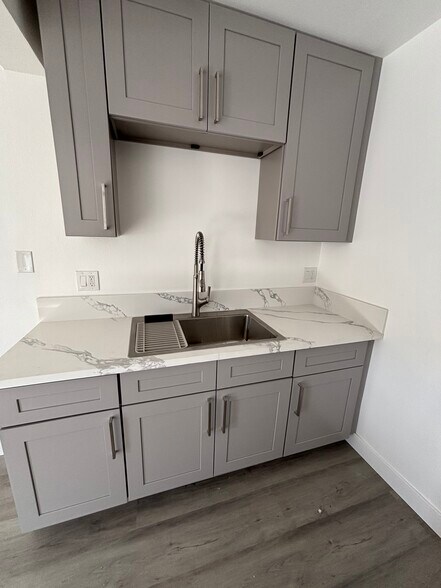 More Photos Of 9361 Cellini Ave, Garden Grove Apartments For Sale