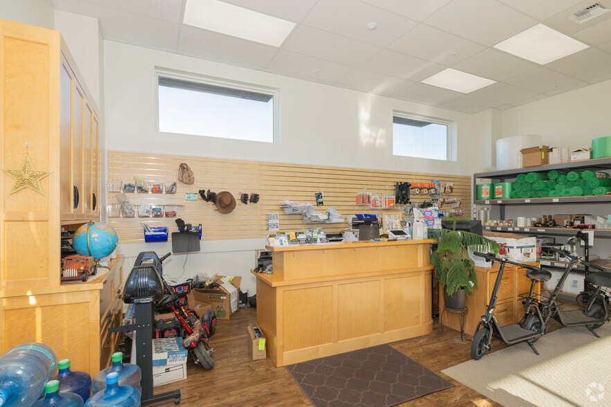 More Photos Of 4395 Business Dr, Cameron Park Self Storage For Sale