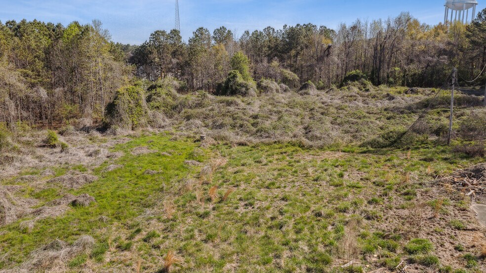 More Photos Of 11560 Veterans Memorial Hwy, Douglasville Land For Sale