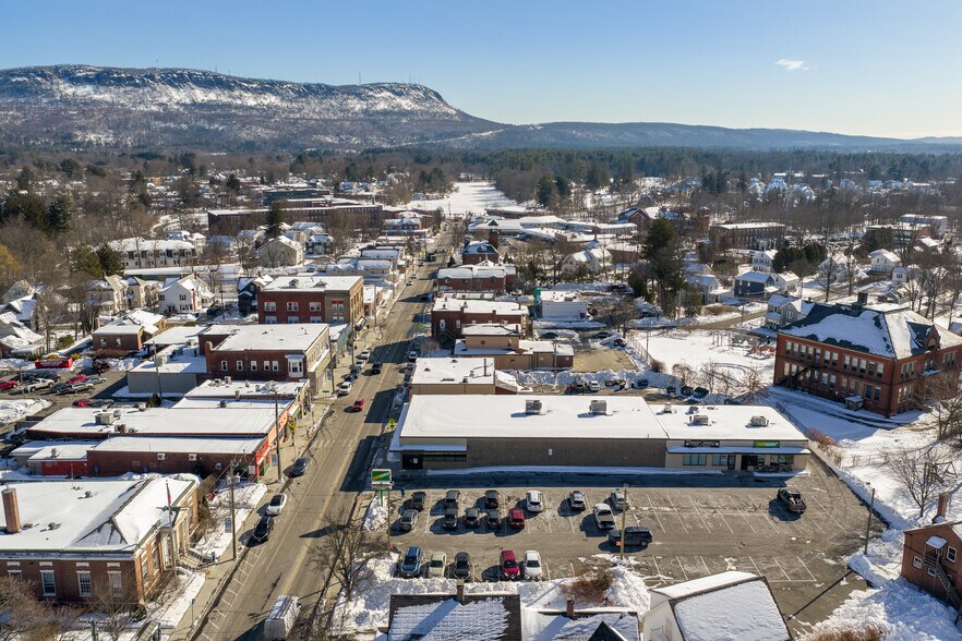 More Photos Of 32 Union St, Easthampton Storefront For Lease