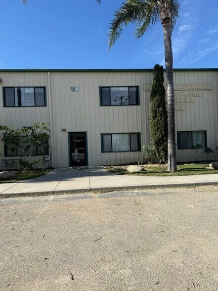 More Photos Of 918 Mission Rock Rd, Santa Paula Auto Salvage Facility For Lease