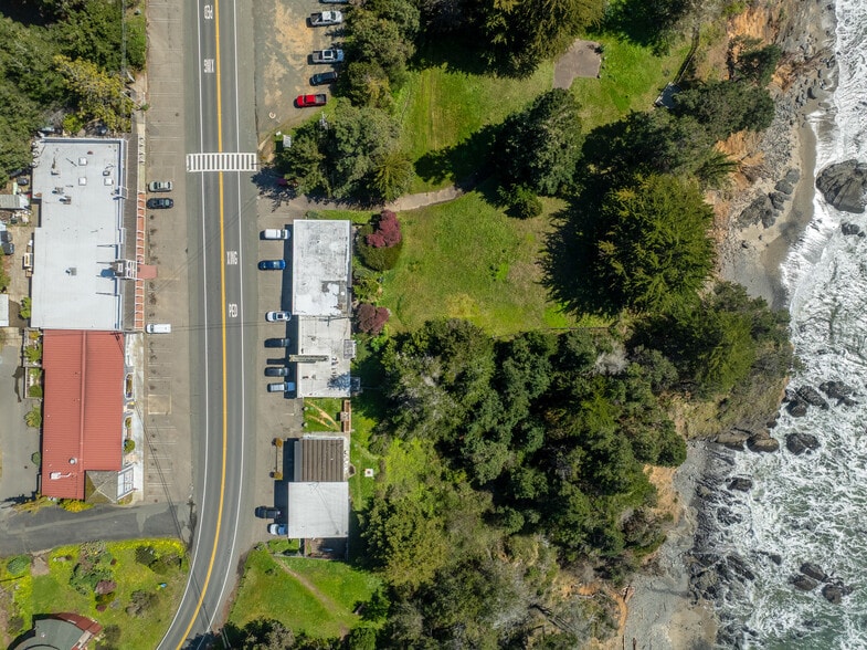 More Photos Of 35507 S Highway 1, Gualala Storefront Retail Office For Sale