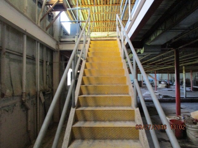 More Photos Of 210 Broadus St, Sturgis Manufacturing For Sale