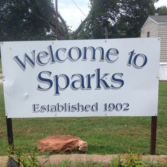 More Photos Of 316 Broadway St, Sparks General Retail For Sale