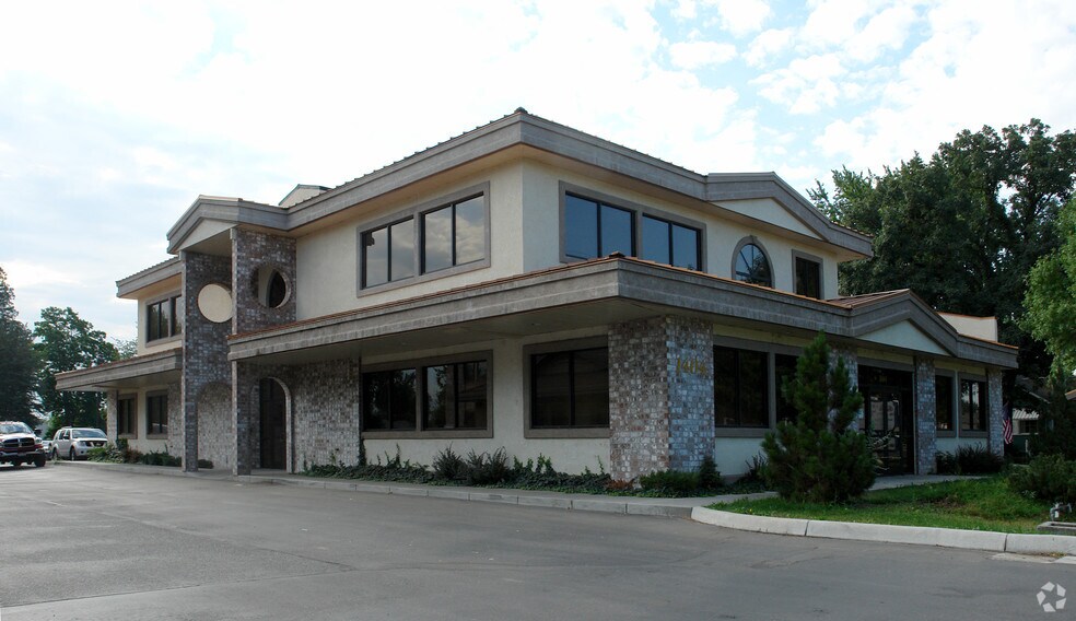 More Photos Of 1404 N Main St, Meridian Medical For Lease