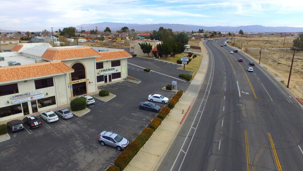More Photos Of 14075 Hesperia Rd, Victorville Office For Sale