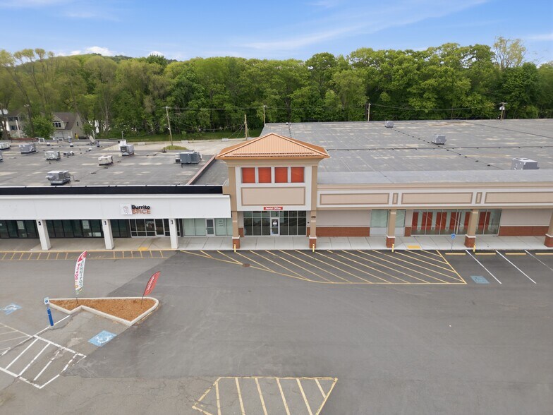 More Photos Of 223 Lincoln Ave, Haverhill Land For Lease