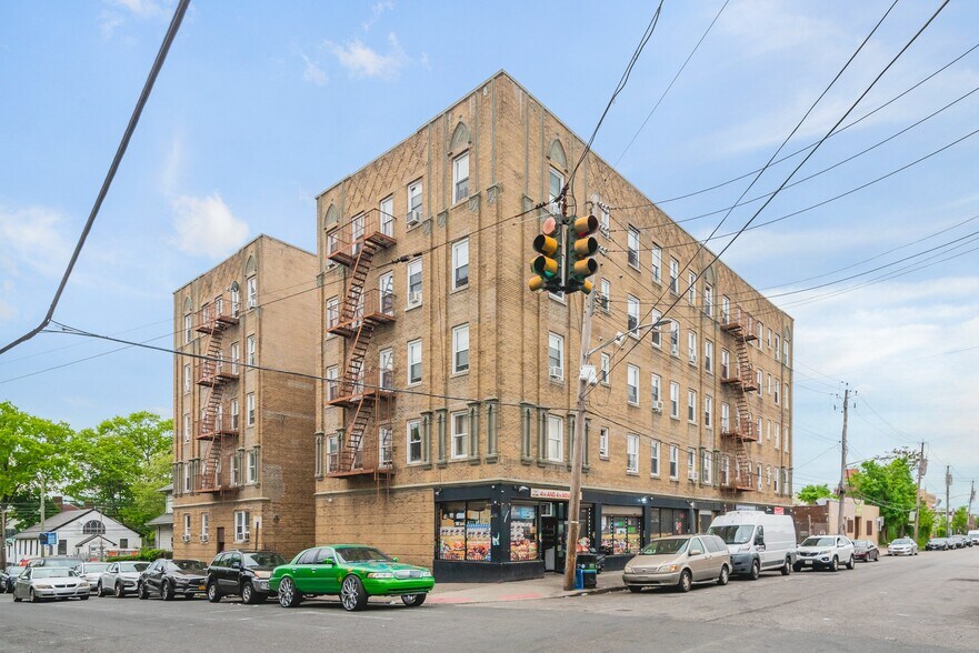More Photos Of 5 W 4th St, Mount Vernon Apartments For Sale