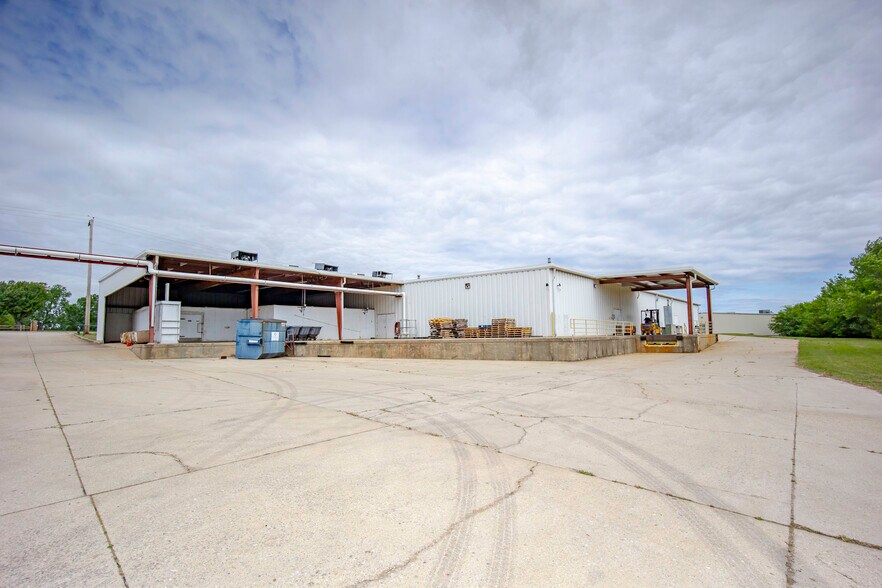 More Photos Of 1820 N Council Rd, Blanchard Food Processing For Sale