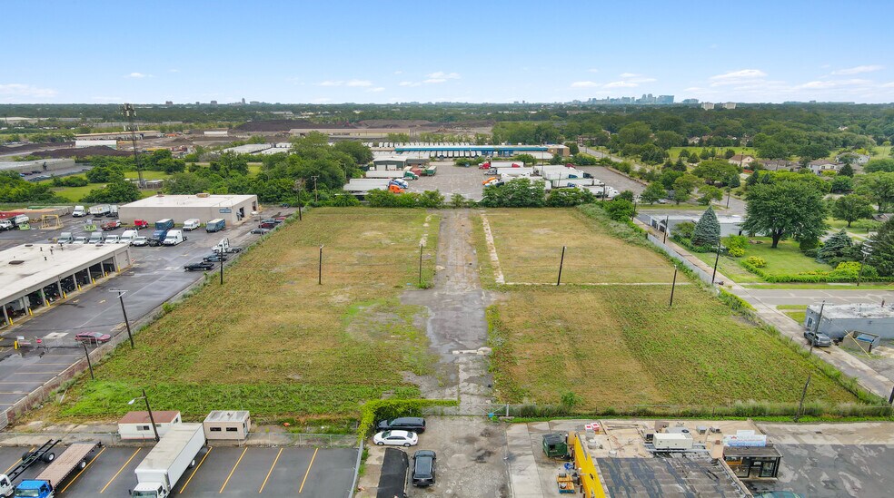 More Photos Of 10450 Tractor St, Dearborn Land For Sale