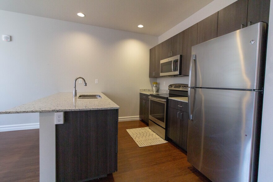 More Photos Of 119-125 W 2nd St, Bartlesville Apartments For Lease