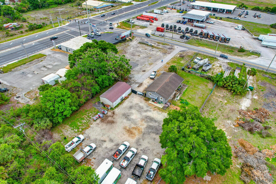 Primary Photo Of 3535-3555 N Highway 1, Cocoa Serviced Offices For Sale