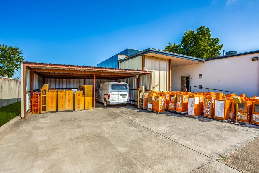 More Photos Of 502 N Haskell Ave, Dallas Office For Sale