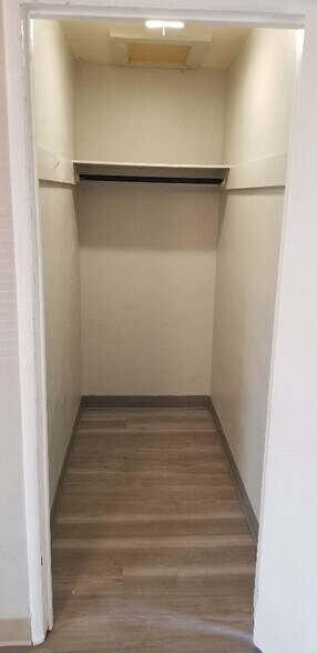 More Photos Of 8600 Aurora Ave N, Seattle Apartments For Sale