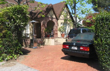 More Photos Of 715 N Crescent Heights Blvd, West Hollywood Office Residential For Lease