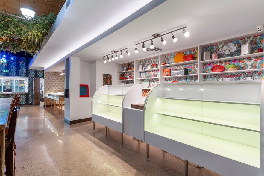 More Photos Of 621 S Kenosha Ave, Tulsa Auto Repair For Sale