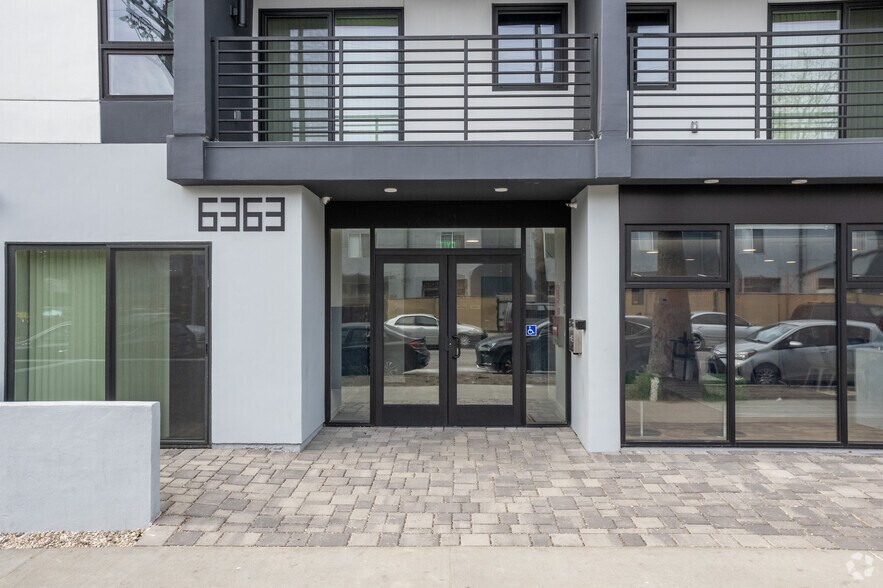 More Photos Of 6363 Tyrone Ave, Van Nuys Apartments For Sale