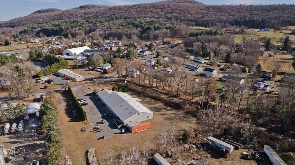 More Photos Of 16 Arthur St, Easthampton Warehouse For Sale