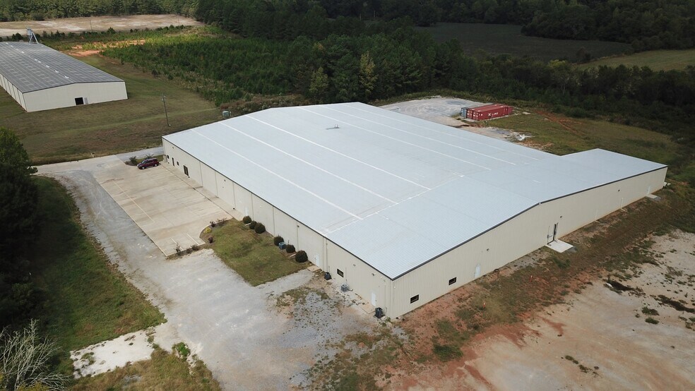More Photos Of 655 10th St, Cedartown Warehouse For Sale