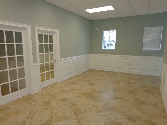 More Photos Of 635 SE 10th St, Deerfield Beach Office For Lease