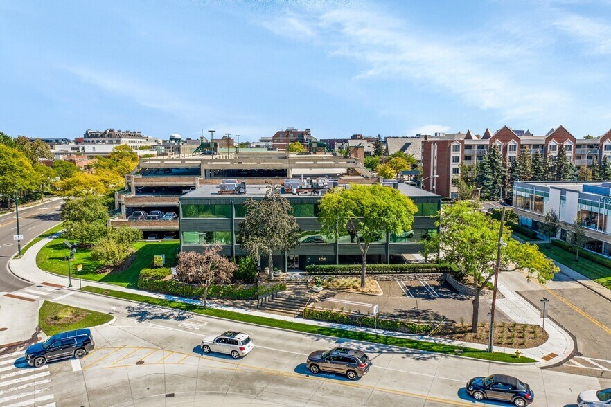 More Photos Of 101 Southfield Rd, Birmingham Office For Lease