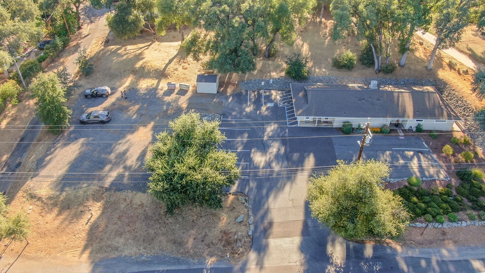 More Photos Of 382 CA-4, Murphys Office For Sale