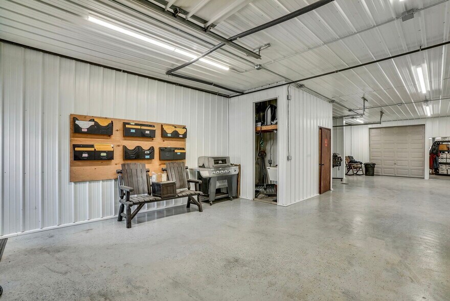 More Photos Of 6851 W Gerwoude Dr, Mc Bain Warehouse For Sale