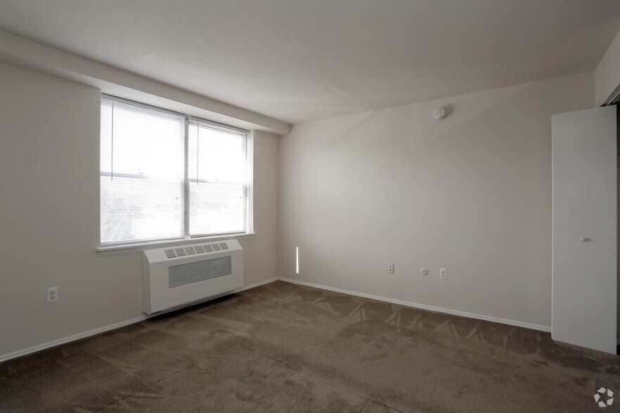 More Photos Of 2375 Woodward St, Philadelphia Apartments For Lease