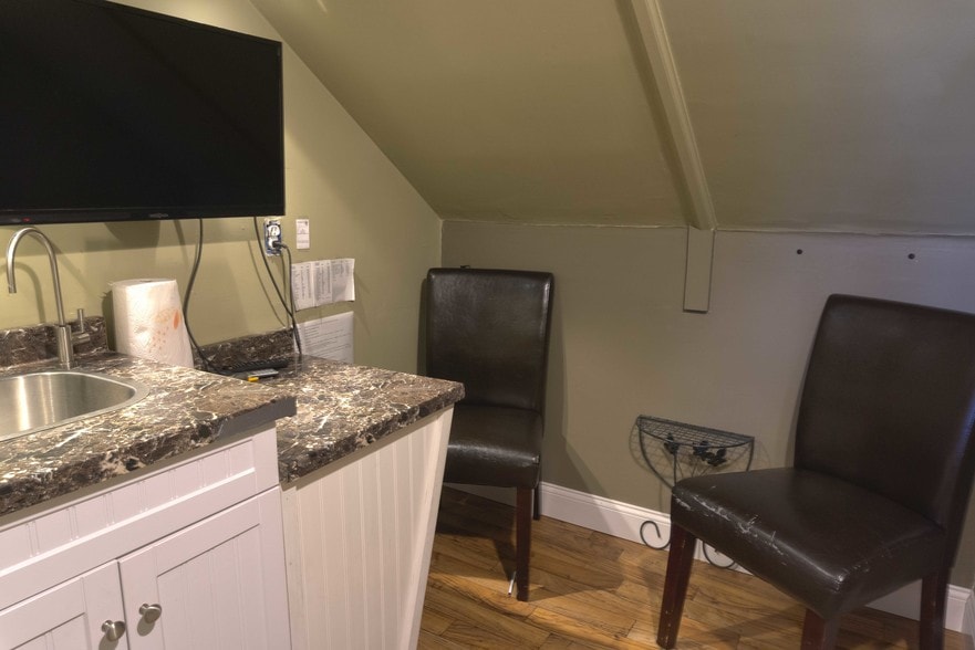 More Photos Of 4215 W Lincoln Hwy, Downingtown Medical For Sale