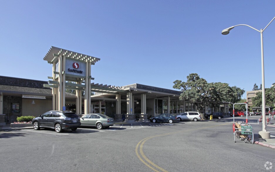 Primary Photo Of 325 Sharon Park Dr, Menlo Park Unknown For Lease