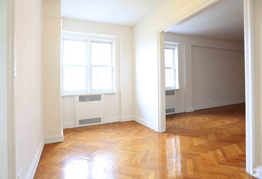 More Photos Of 2-24 Chase Rd, Scarsdale Apartments For Lease