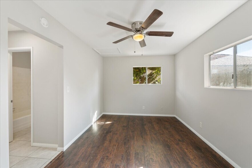 More Photos Of 171 N Hemet St, Hemet Apartments For Sale