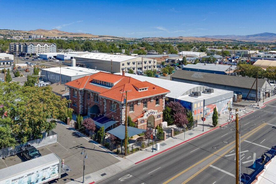 More Photos Of 325 E 4th St, Reno Restaurant For Sale