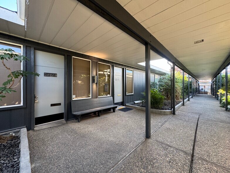 More Photos Of 610-638 Azalea Ave, Redding Unknown For Lease