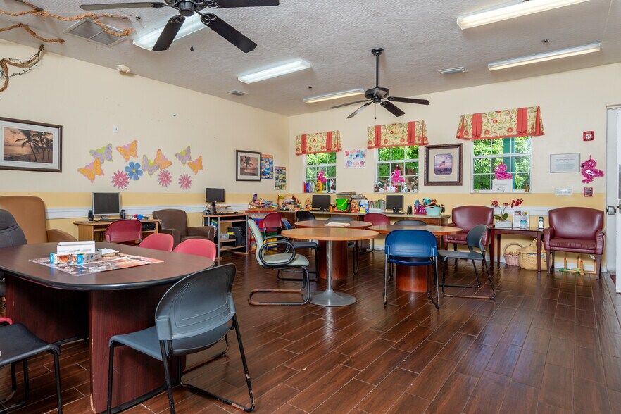 More Photos Of 422 Martin Rd SE, Palm Bay Daycare Center For Sale