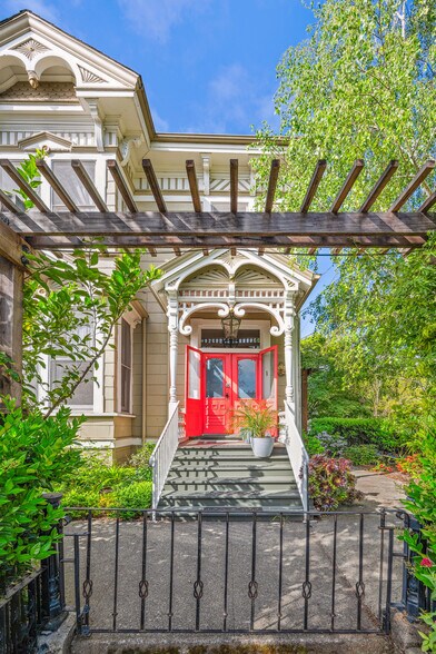 More Photos Of 1645 Main St, Napa Apartments For Sale