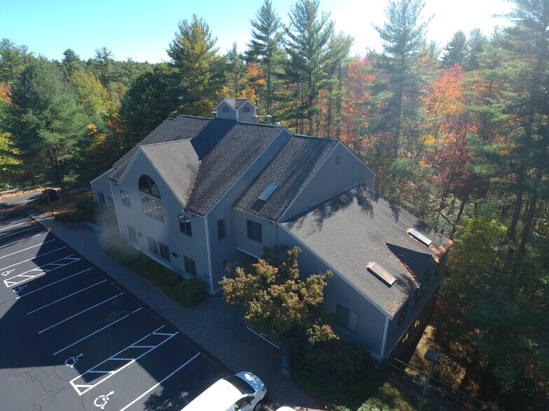 More Photos Of 1000 Main St, Acton Office For Lease