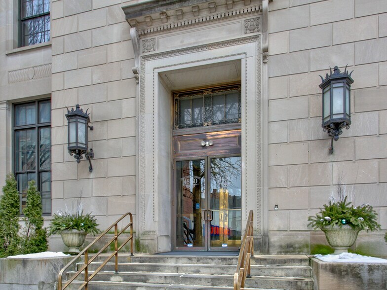 More Photos Of 48-50 W Chestnut St, Lancaster Office For Lease