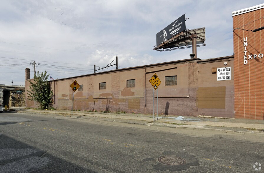 More Photos Of 154 Astor St, Newark Unknown For Lease