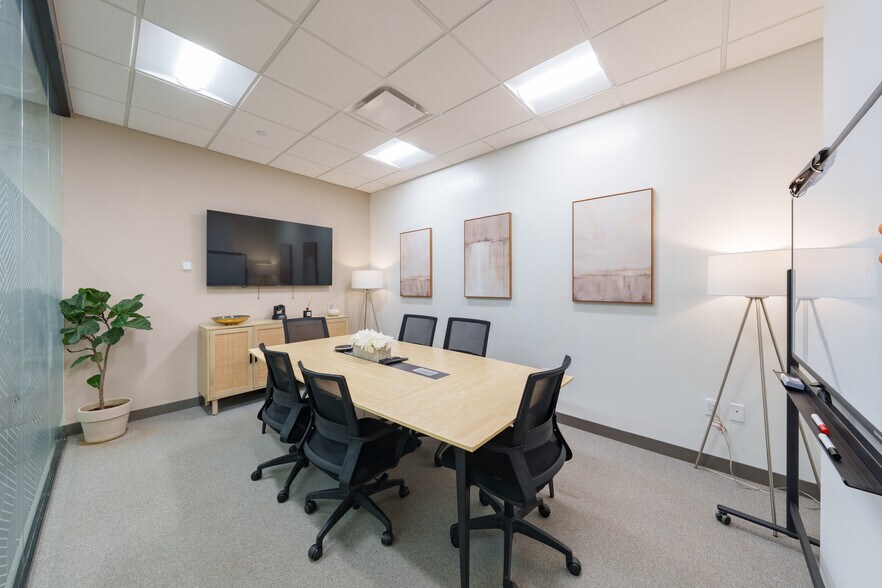 More Photos Of 287 Park Ave S, New York Coworking Space